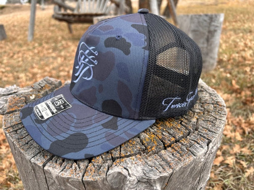 ADMIRAL-DUCK-CAMO EMBROIDERED