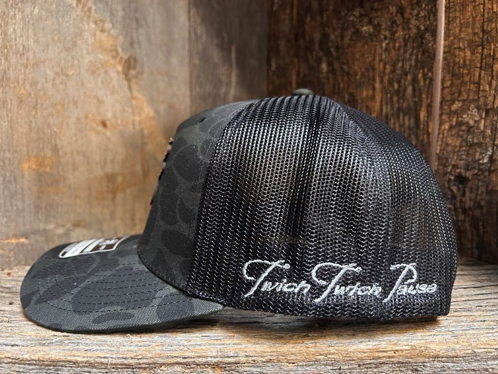 SABLE DUCK CAMO - LEATHER - TTP Outdoors